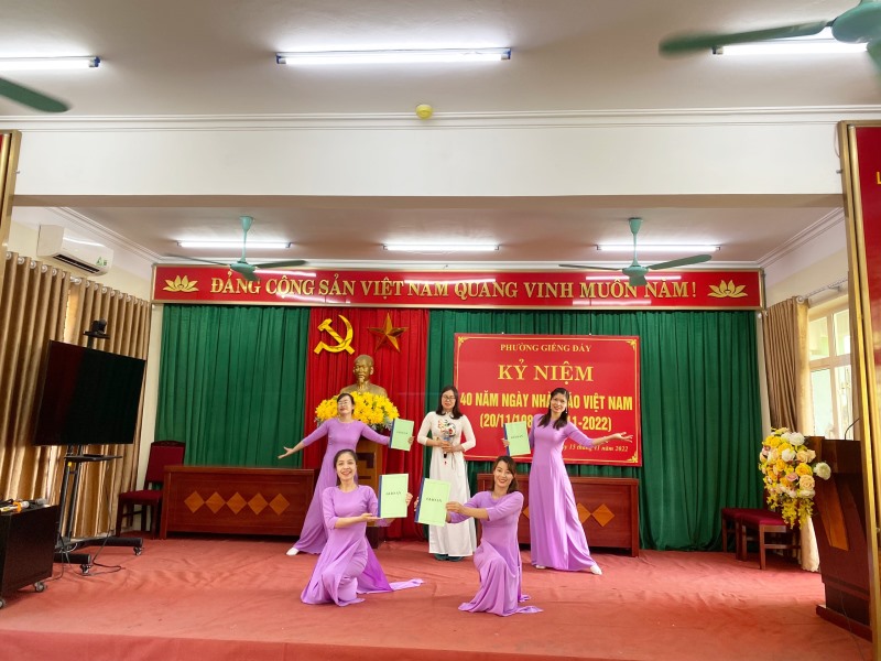  Phường Giếng Đáy tổ chức  kỷ niệm 40 năm Ngày Nhà giáo Việt Nam (20-11-1982 - 20-11-2022)