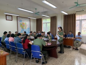 Đoàn khảo sát Công an tỉnh Quảng Ninh làm việc tại phường Giếng Đáy về triển khai thi hành Luật lực lượng tham gia bảo vệ an ninh, trật tự ở cơ sở. 