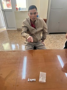 Công an phường Giếng Đáy bắt giữ đối tượng tàng trữ trái phép chất ma tuý