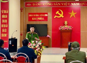 Công an phường Giếng Đáy: Đẩy mạnh tuyên truyền phòng, chống tội phạm trên không gian mạng.