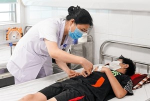 5 điều tuyệt đối không làm khi trẻ mắc sốt xuất huyết